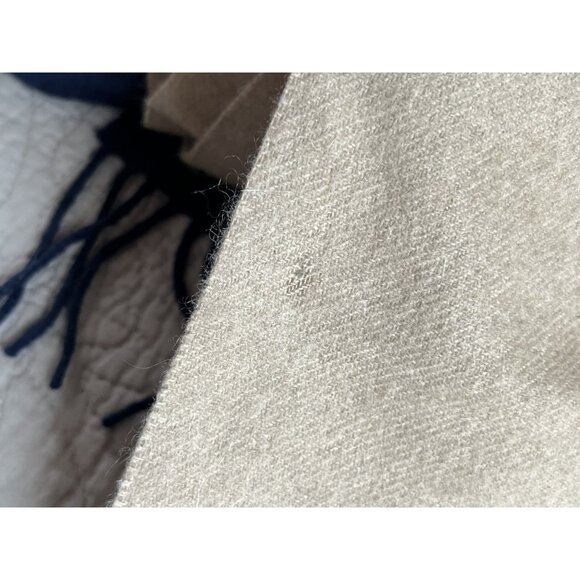 Enya Montanari 100% Cashmere Scarf  Fringe Tan - Picture 5 of 8